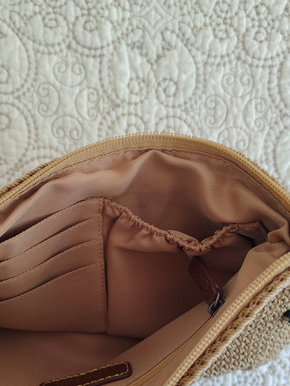 The Sak Sayulita Crochet Wristlet Pouch Purse Boho Wooden Beads Pink Blue - Picture 12 of 15